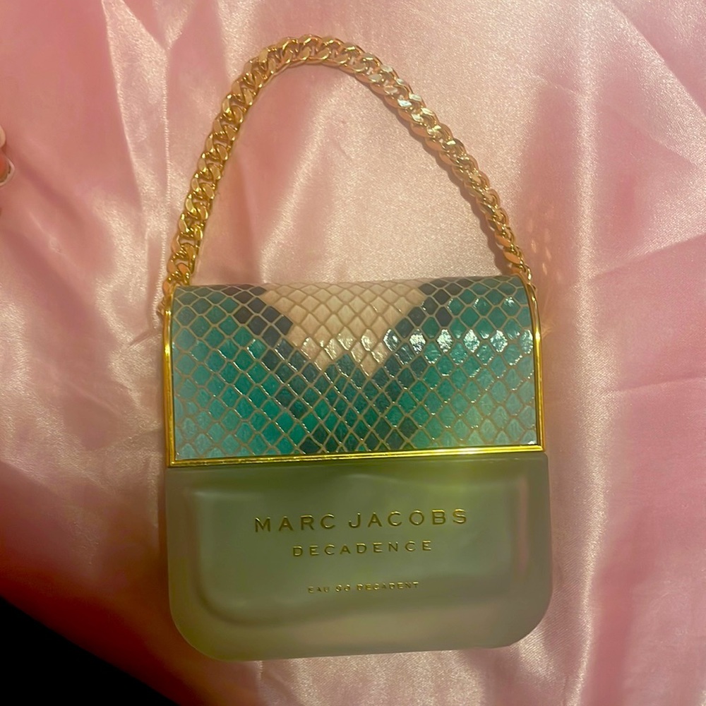 Marc Jacobs decadence perfume